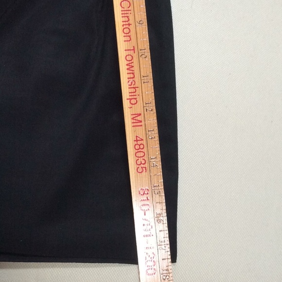 Urban Outfitters Silky black skirt with pockets - Picture 7 of 7